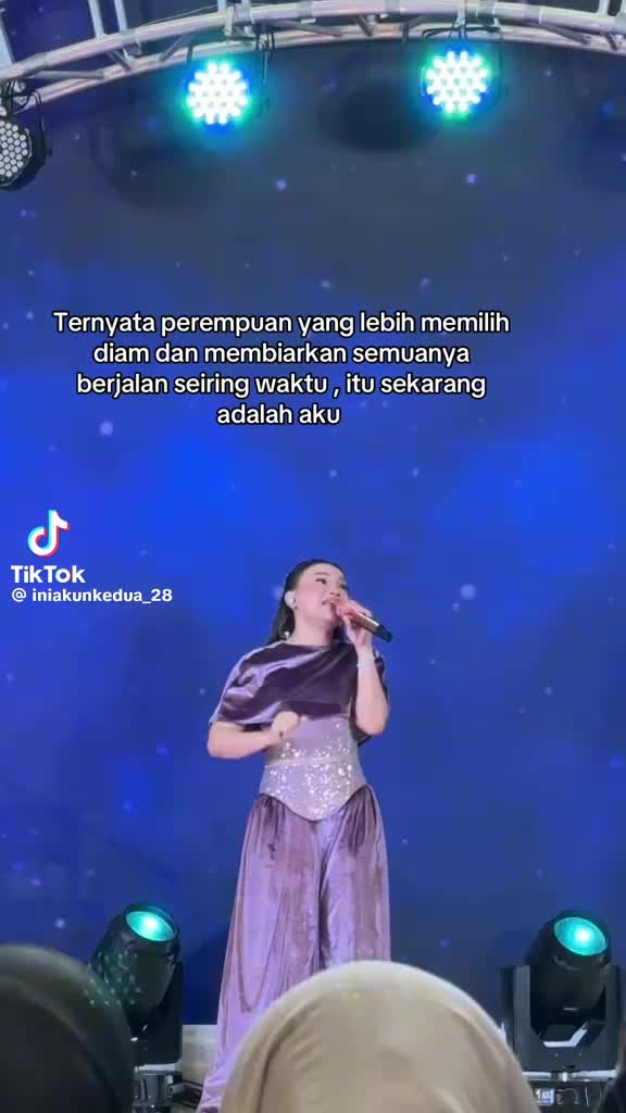 @Dewi Pezzek 🌹🌹