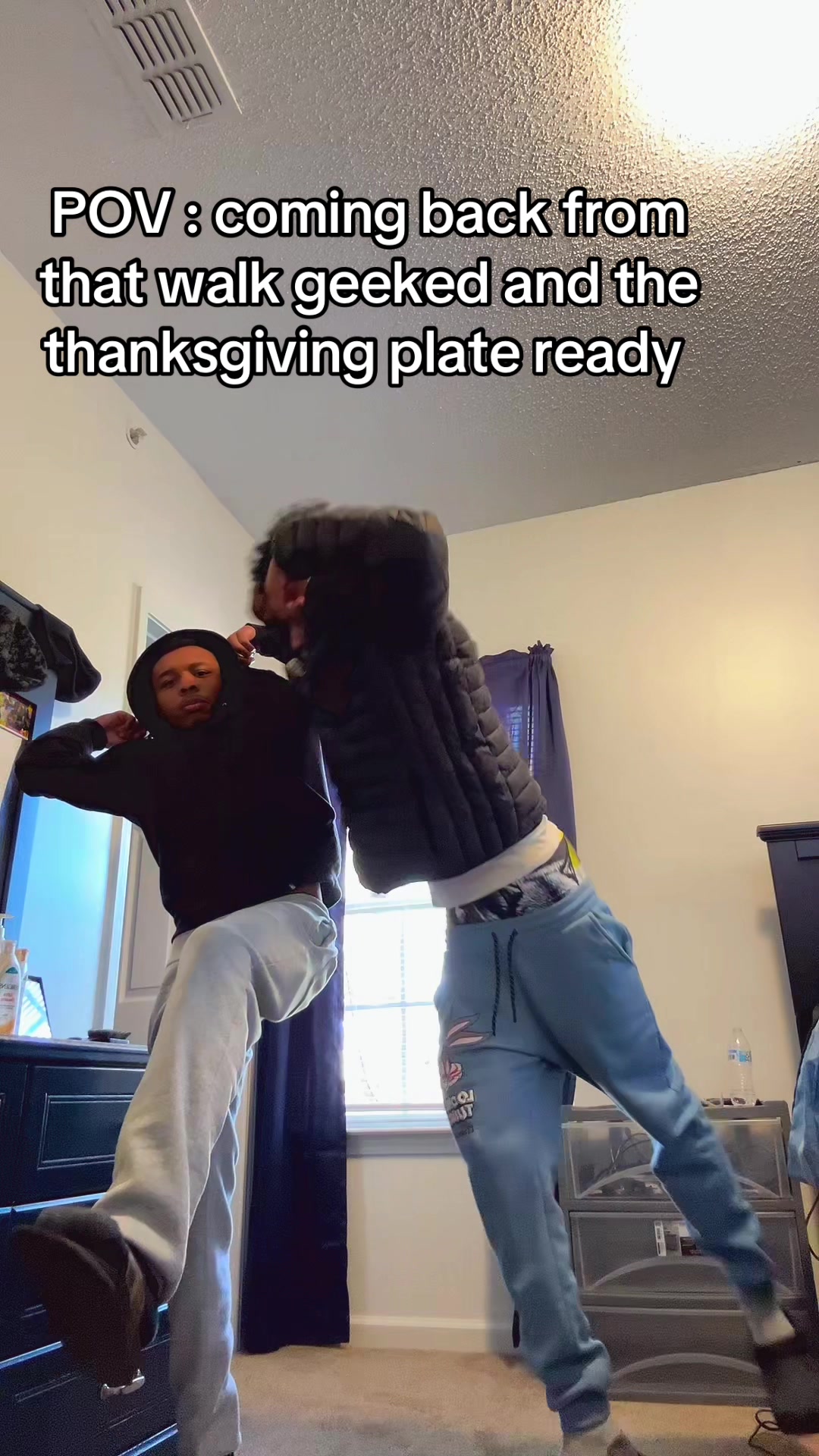 @Papejunkie