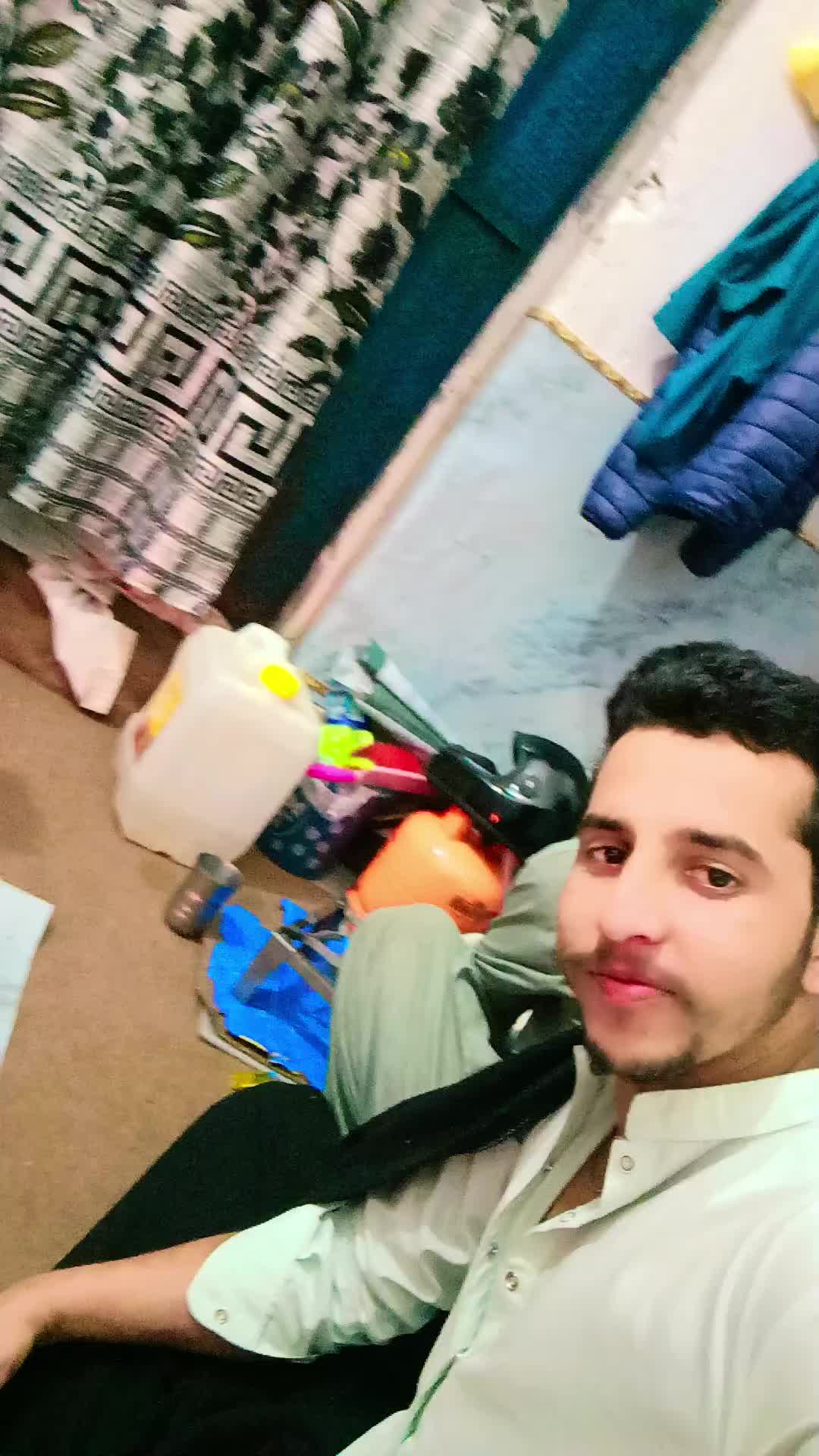 @ak Hussain