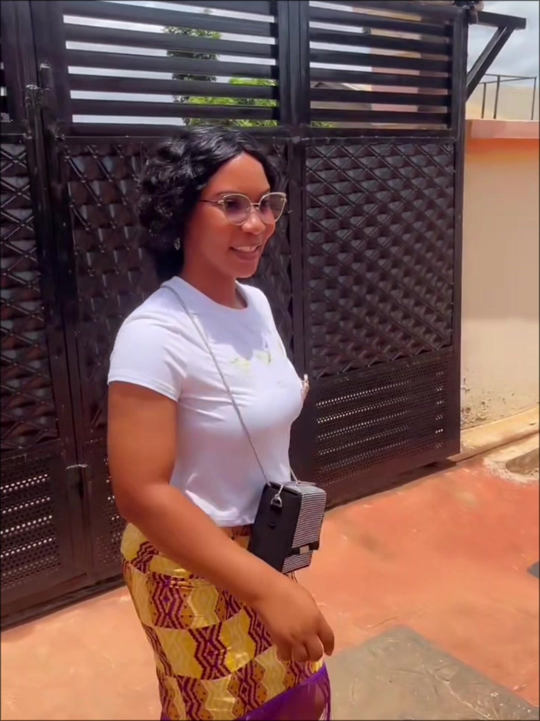 @Akua papabi302