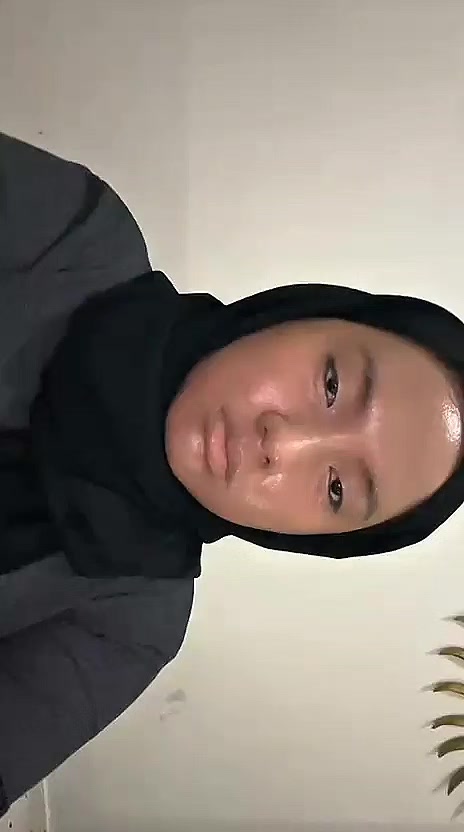 @ayri