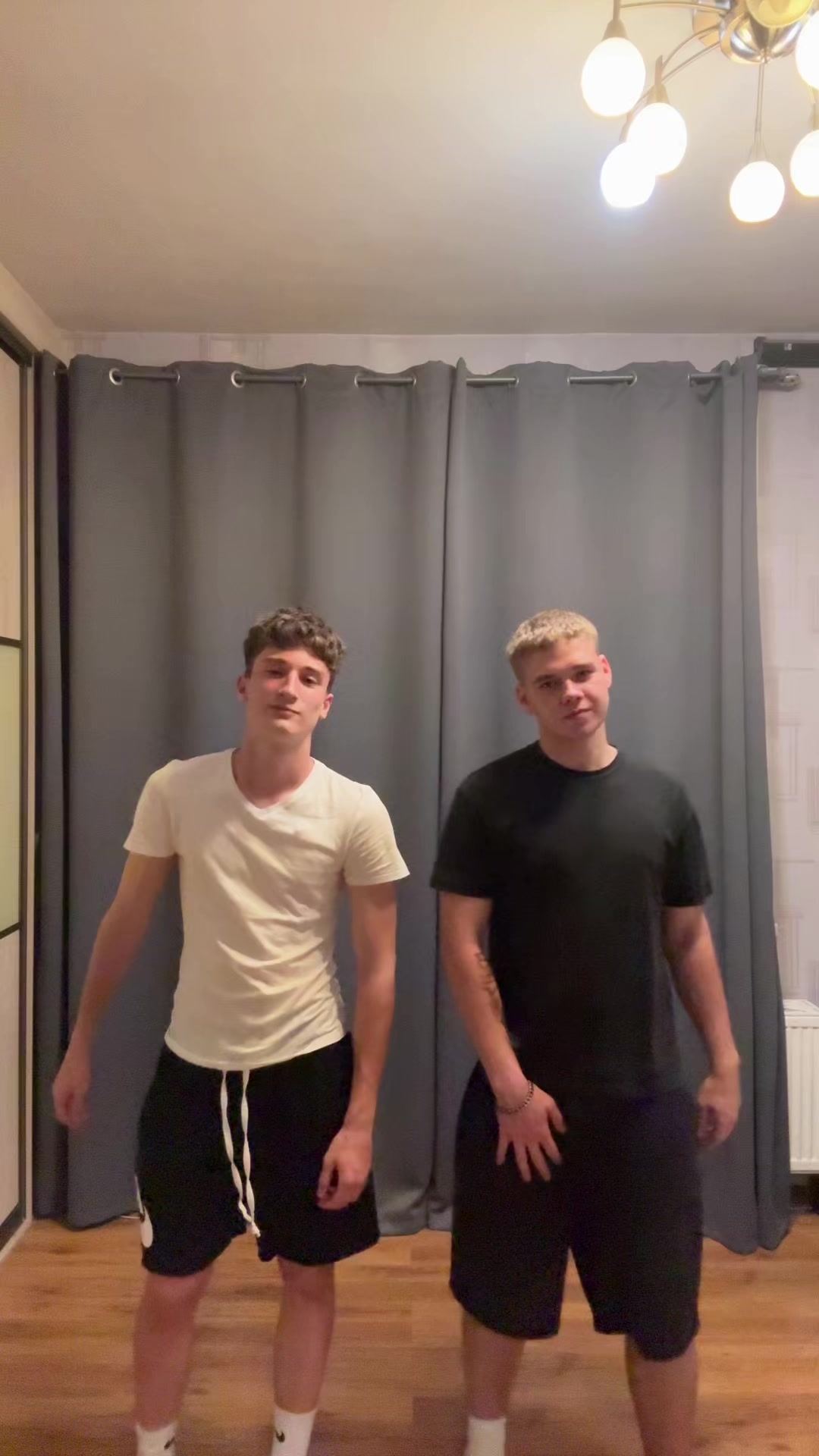 @Женя я