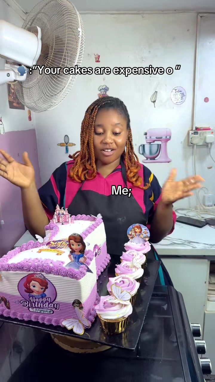 @Tohruks cakes of Ibadan