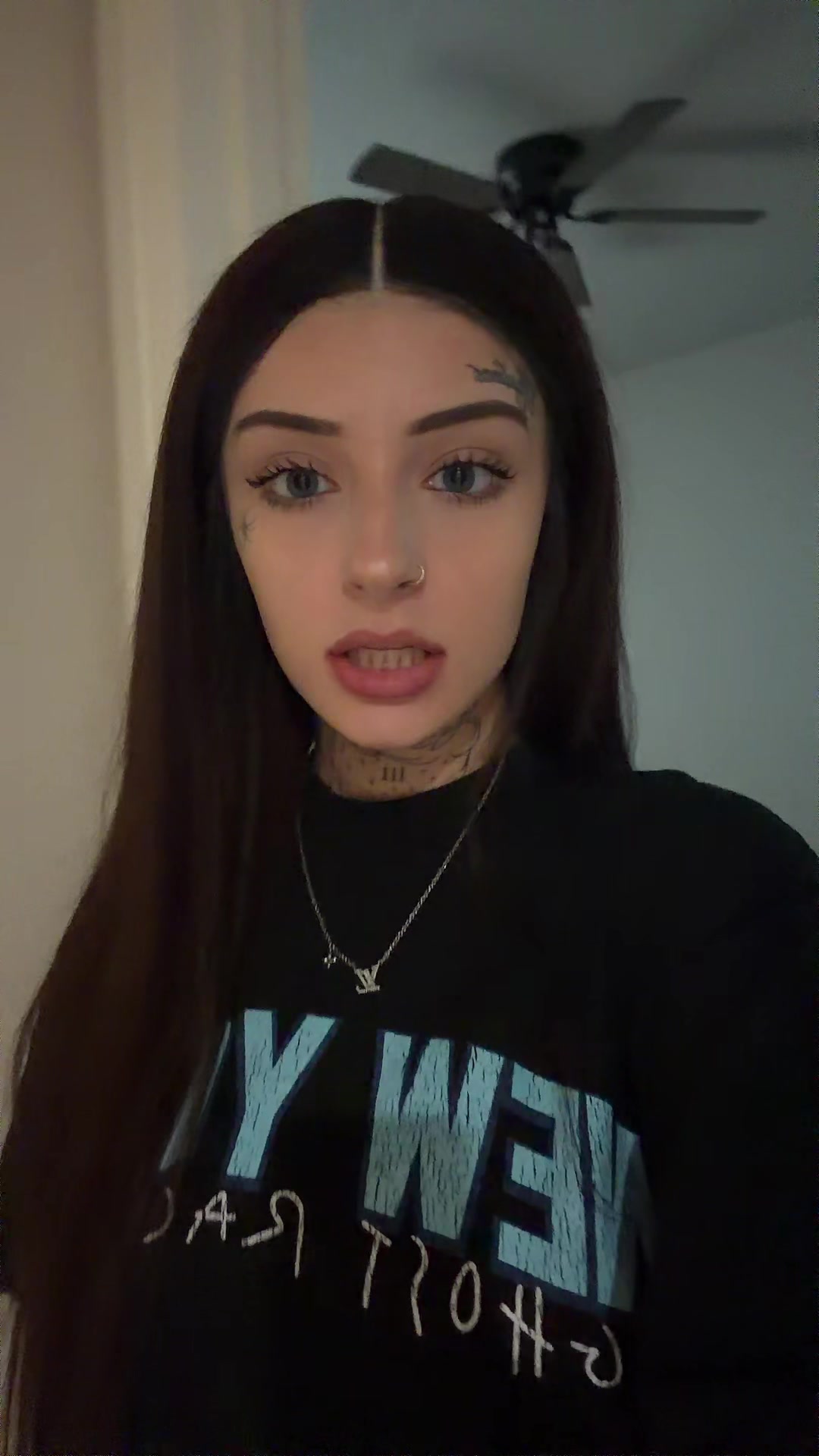 @Lilyrrrose