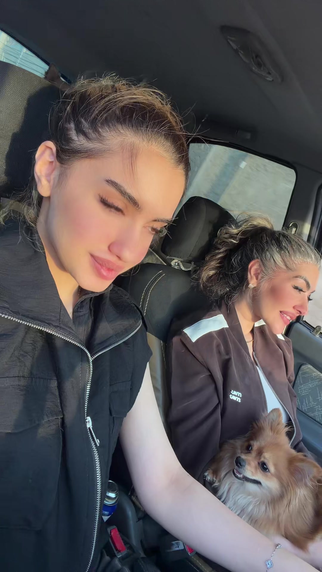 @elenahmadi1