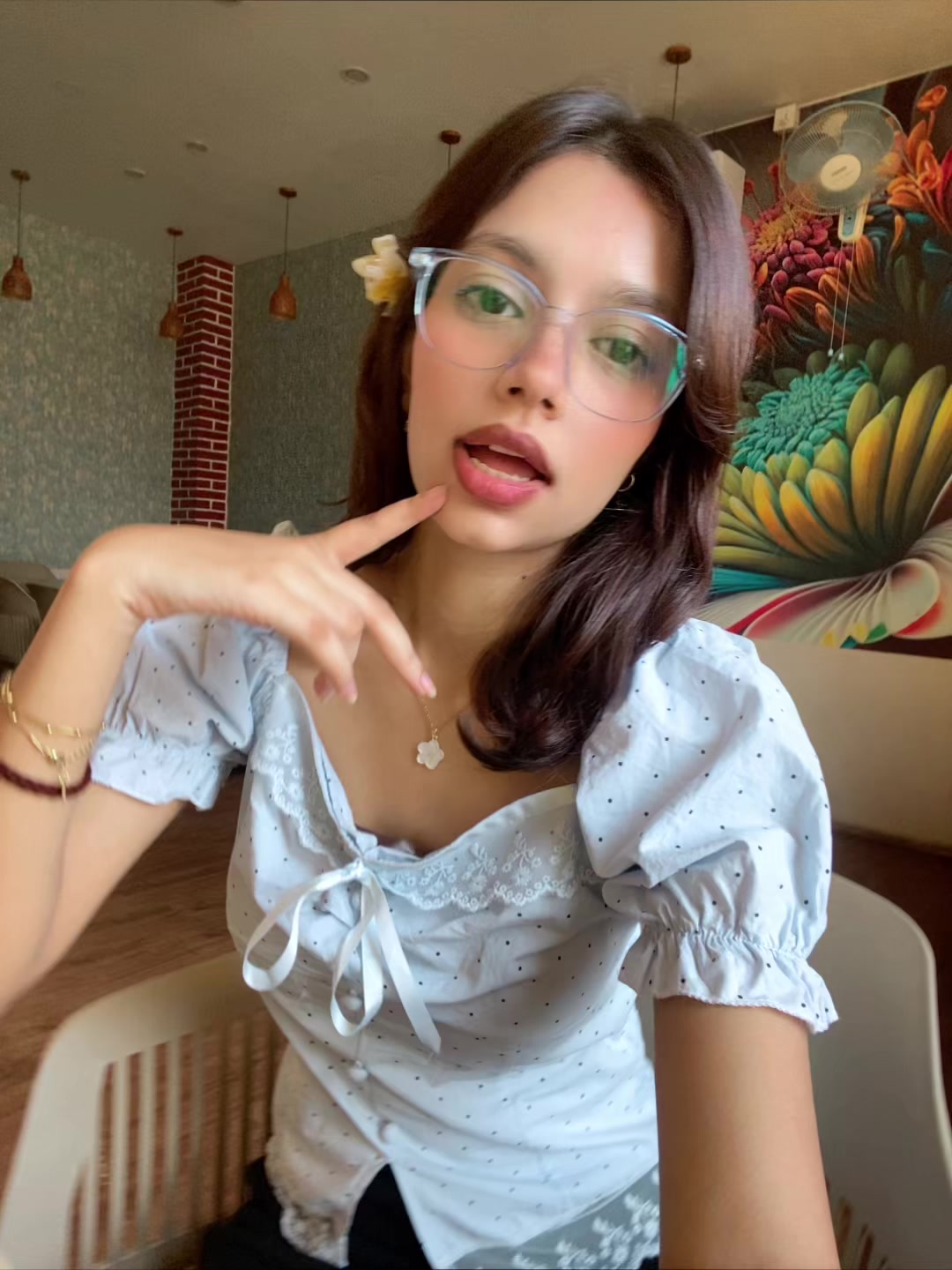 @Abi🧿