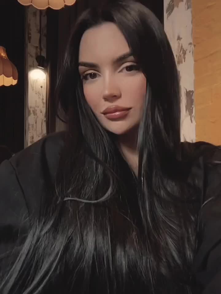 @Lana 🧸
