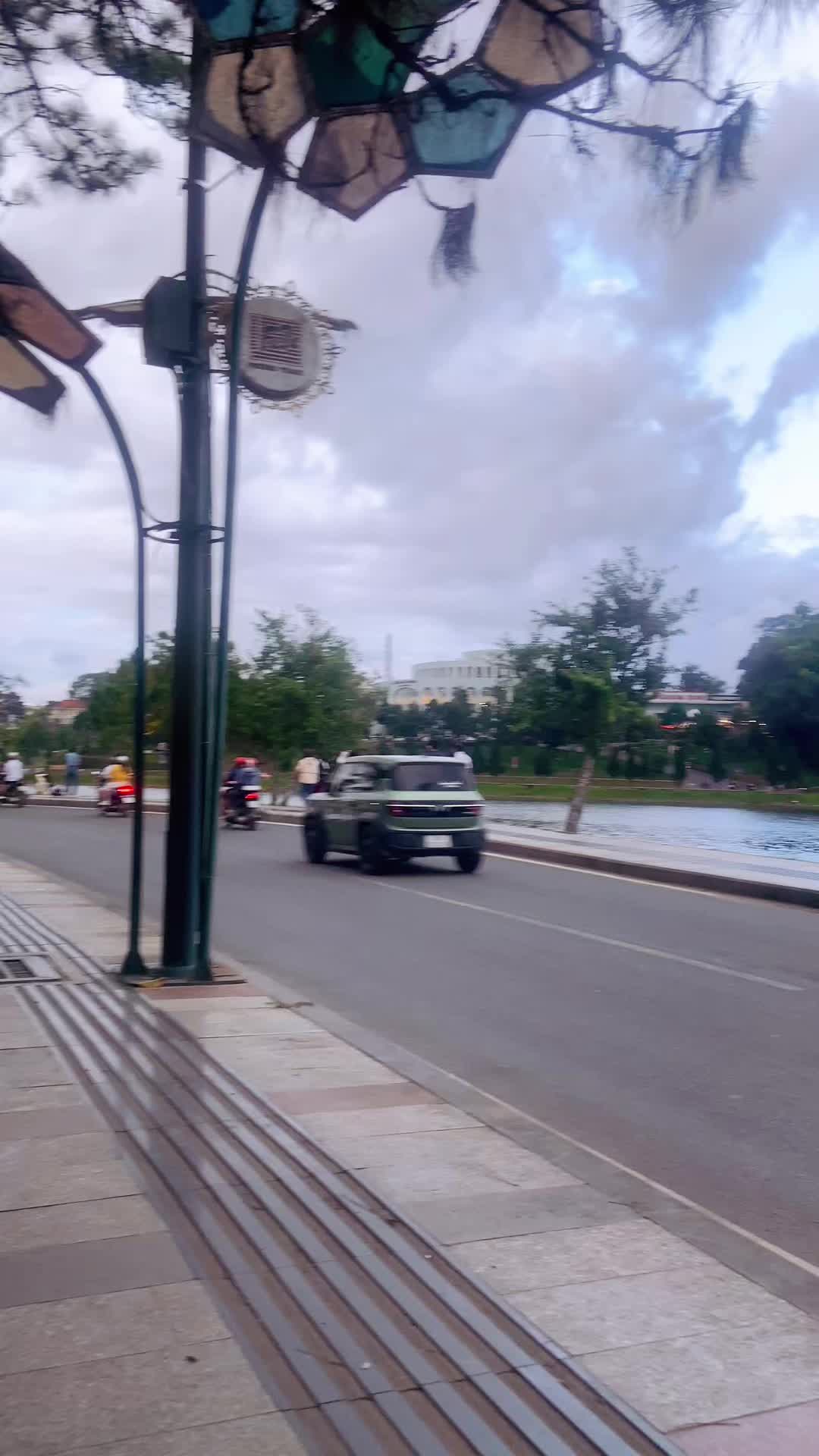 @Thi&ecirc;n Hoả