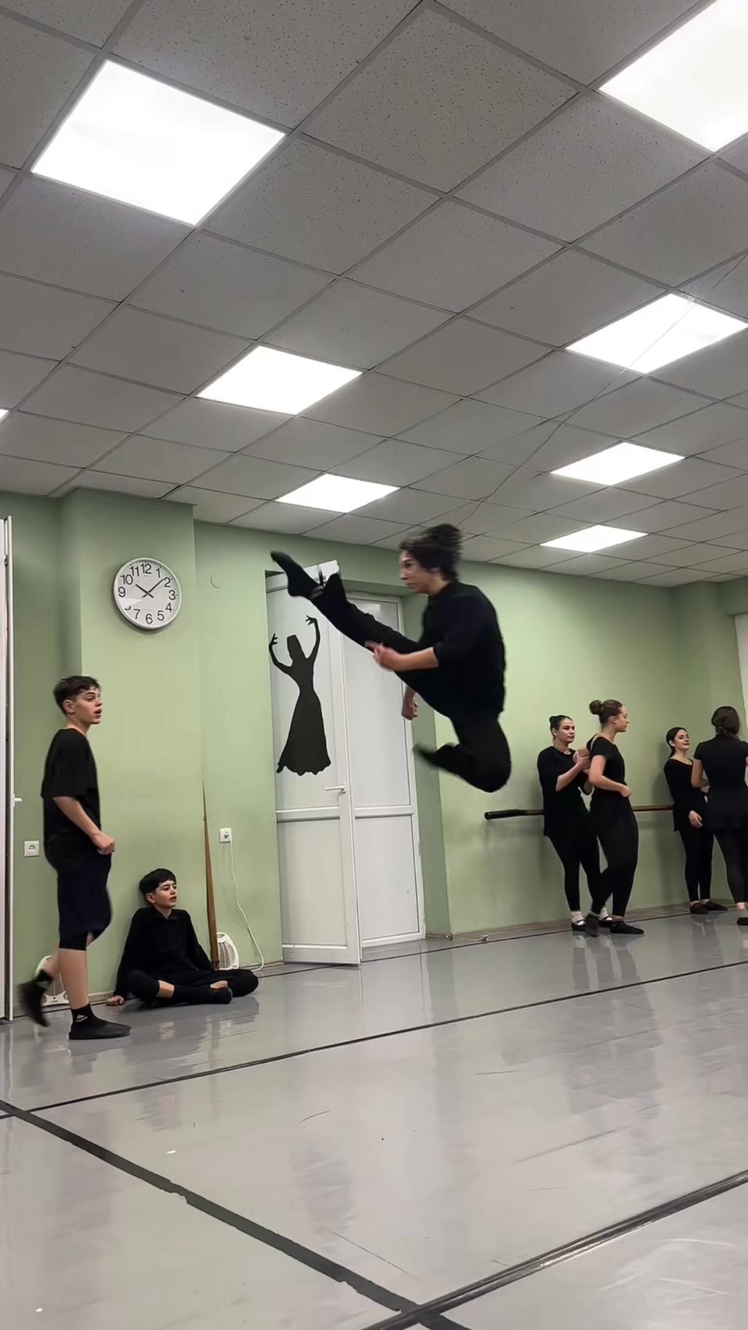 @House of Dance - ცეკვის სახლი