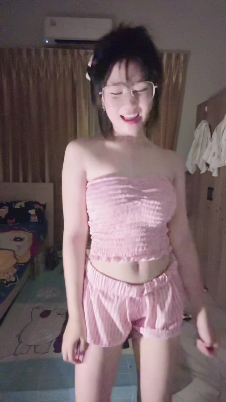 @อุ๋งอิ๋ง