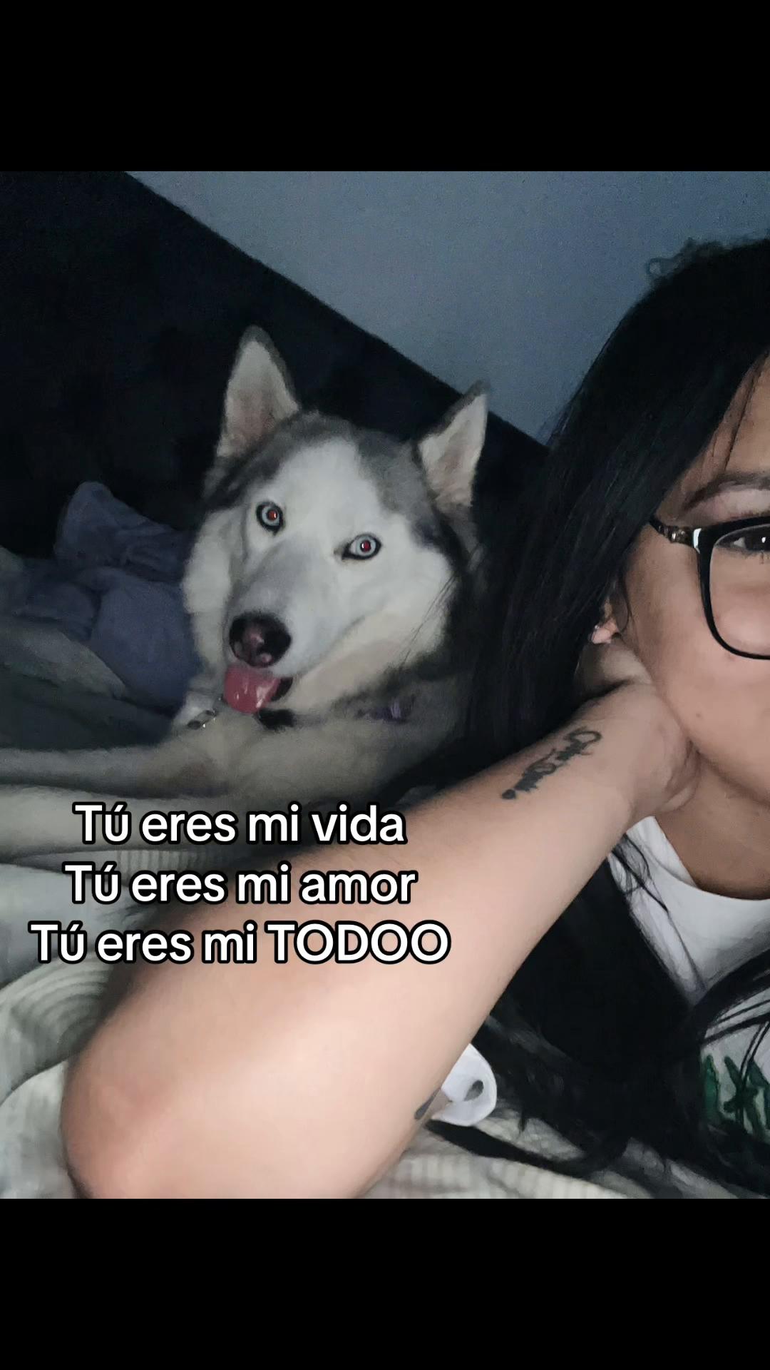 @Valentina🖤