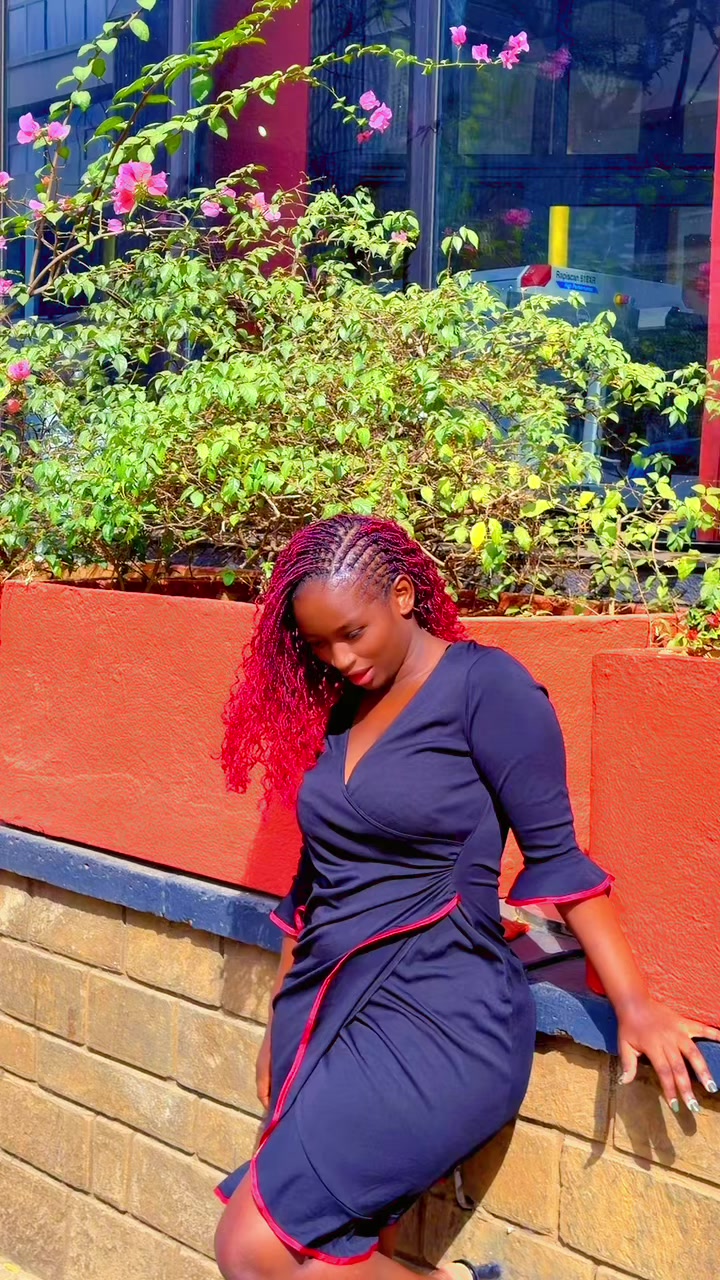 @Rosekwamboka
