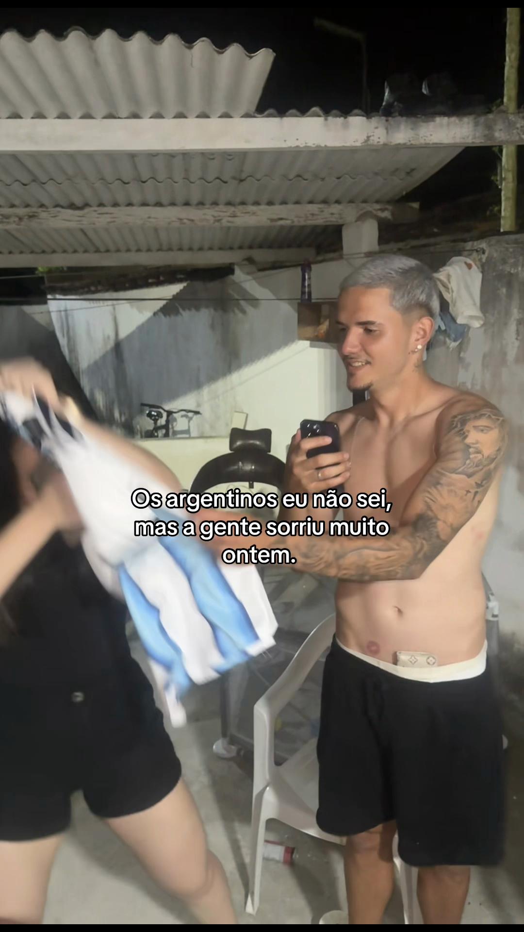 @Hel&ocirc; 🌻