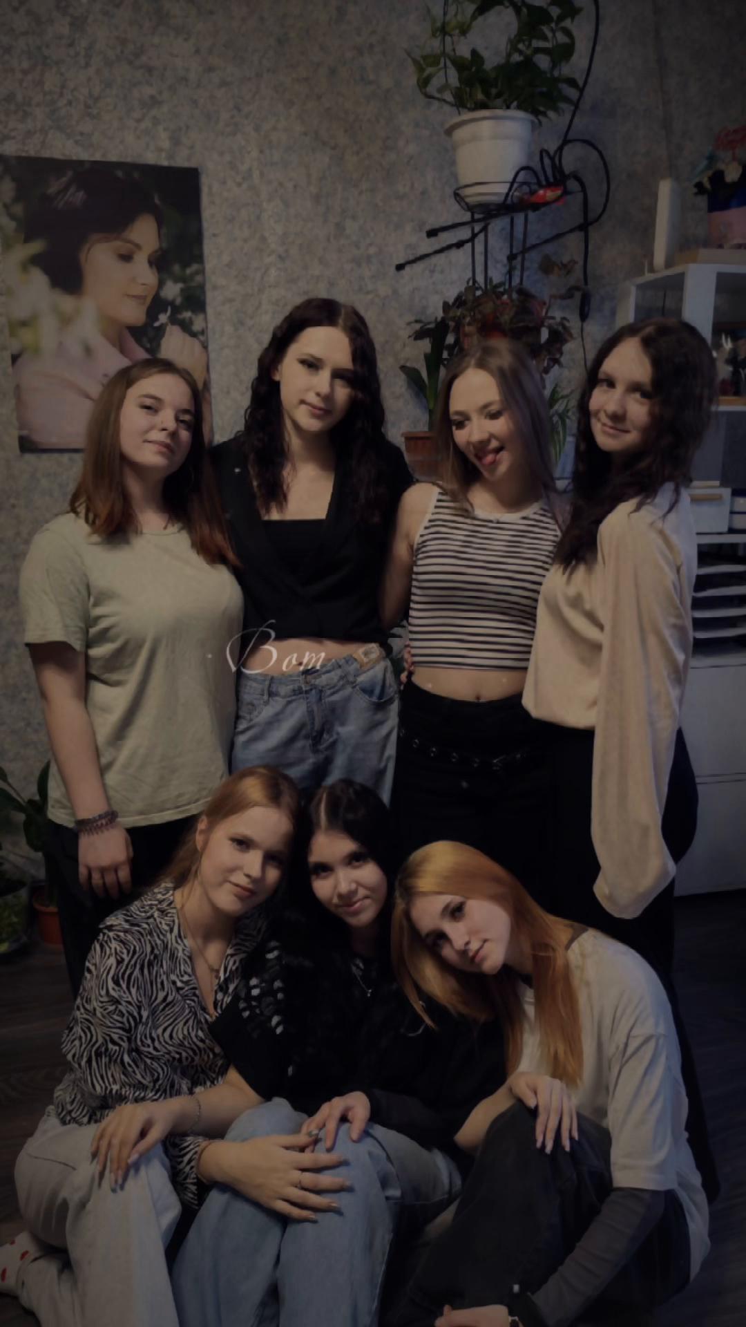 @🔗викуля🔗