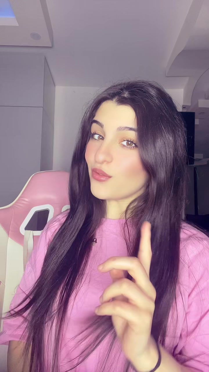 @🦋RoRo🦋