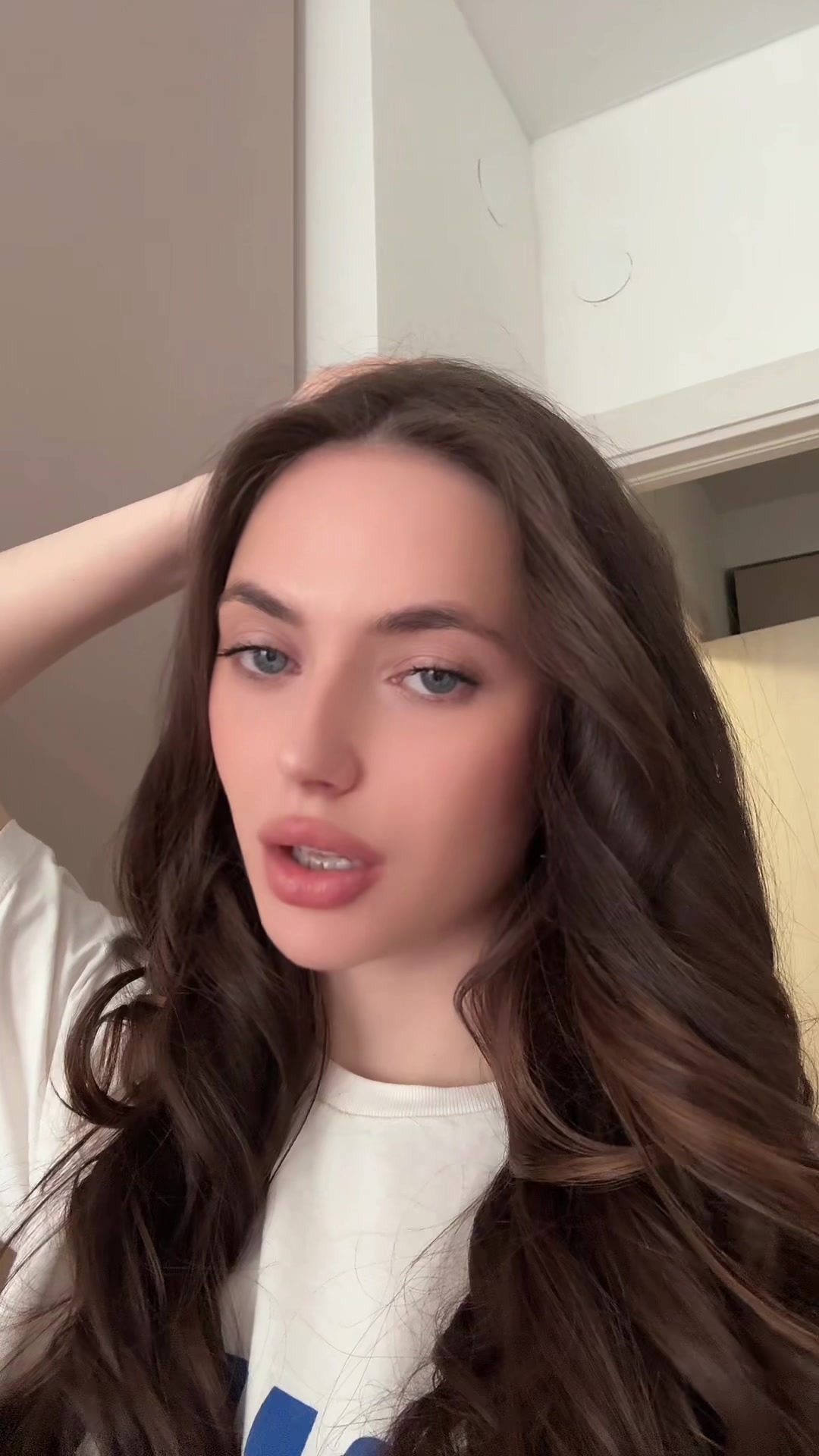 @LU<3