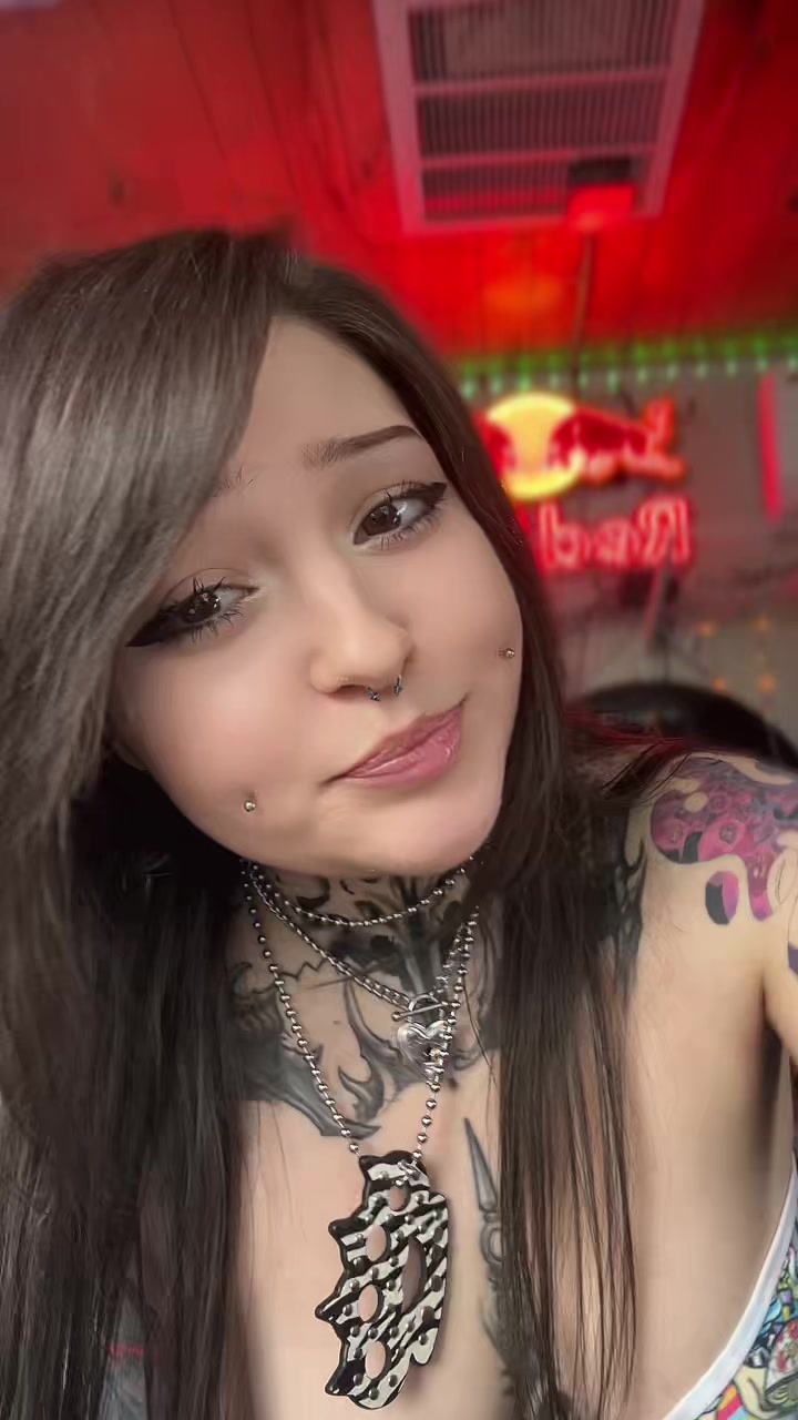 @g0rekittyz0e