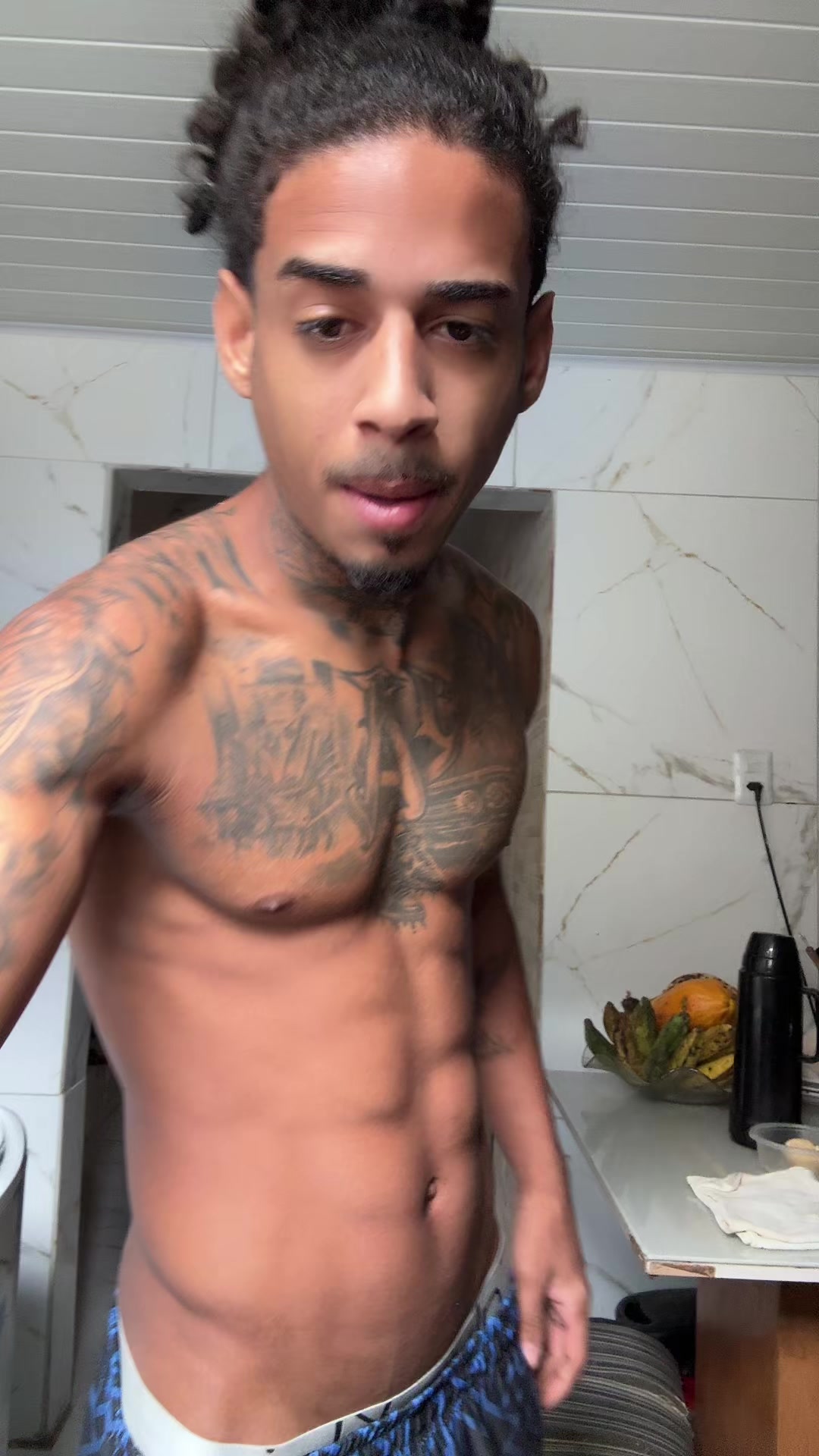 @MANOTRUTAA