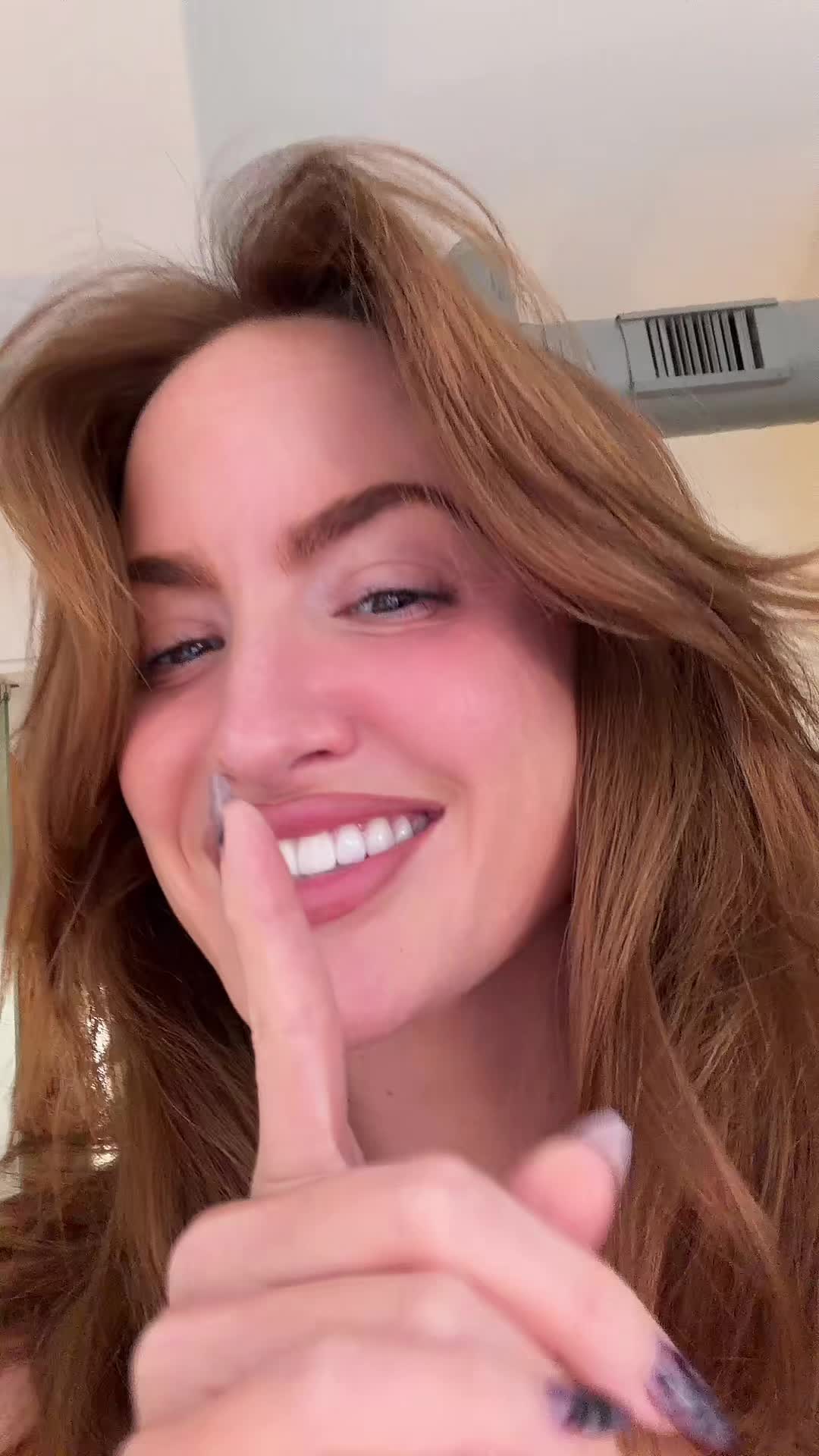 @HALEYYBAYLEE