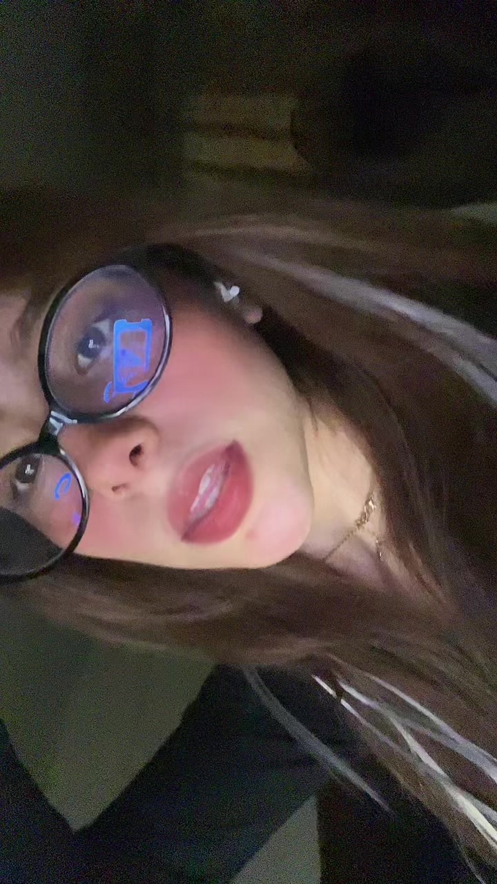 @bruu 𖦹