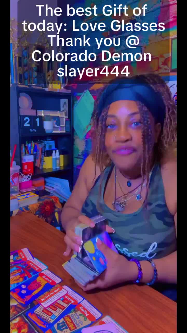@1tsJustMimi
