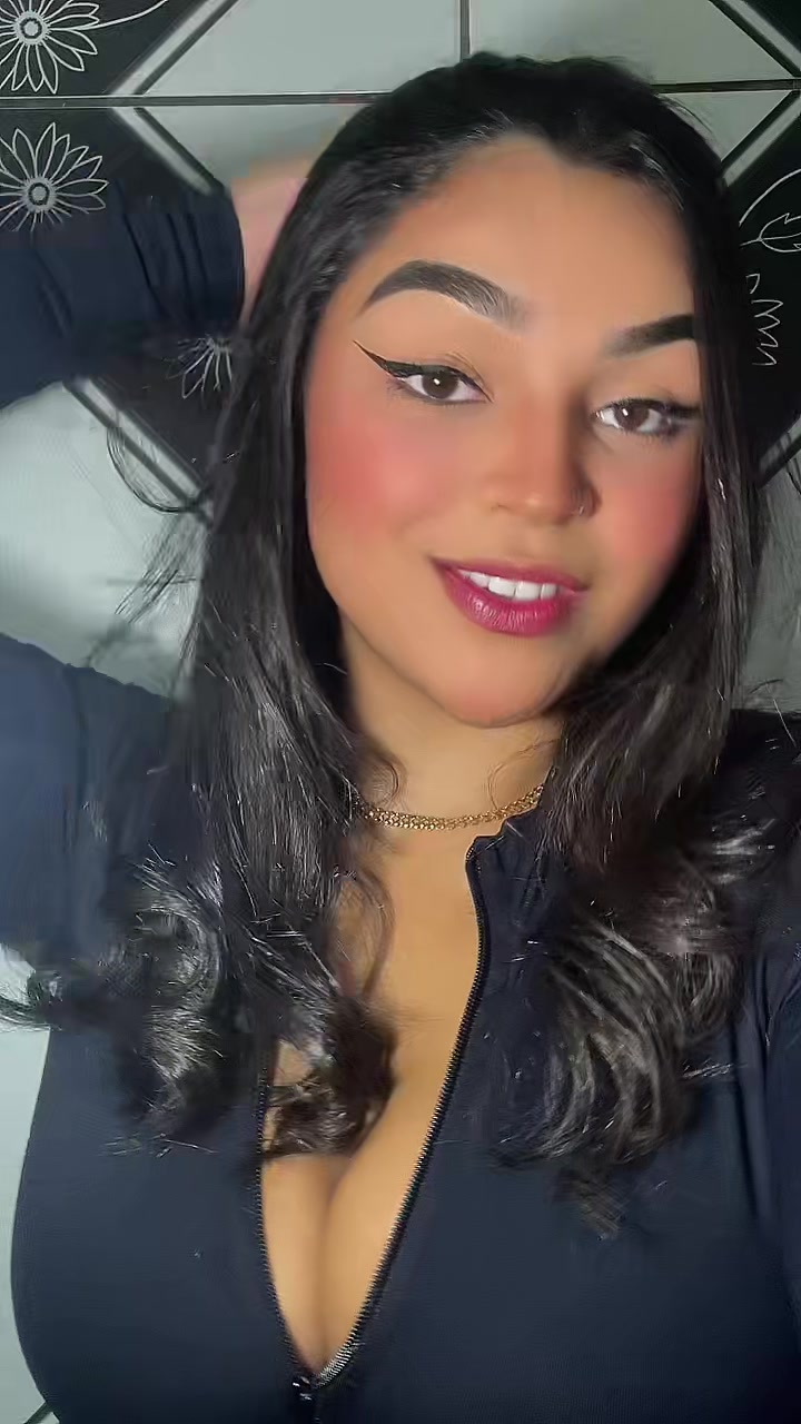 @Julya Souza