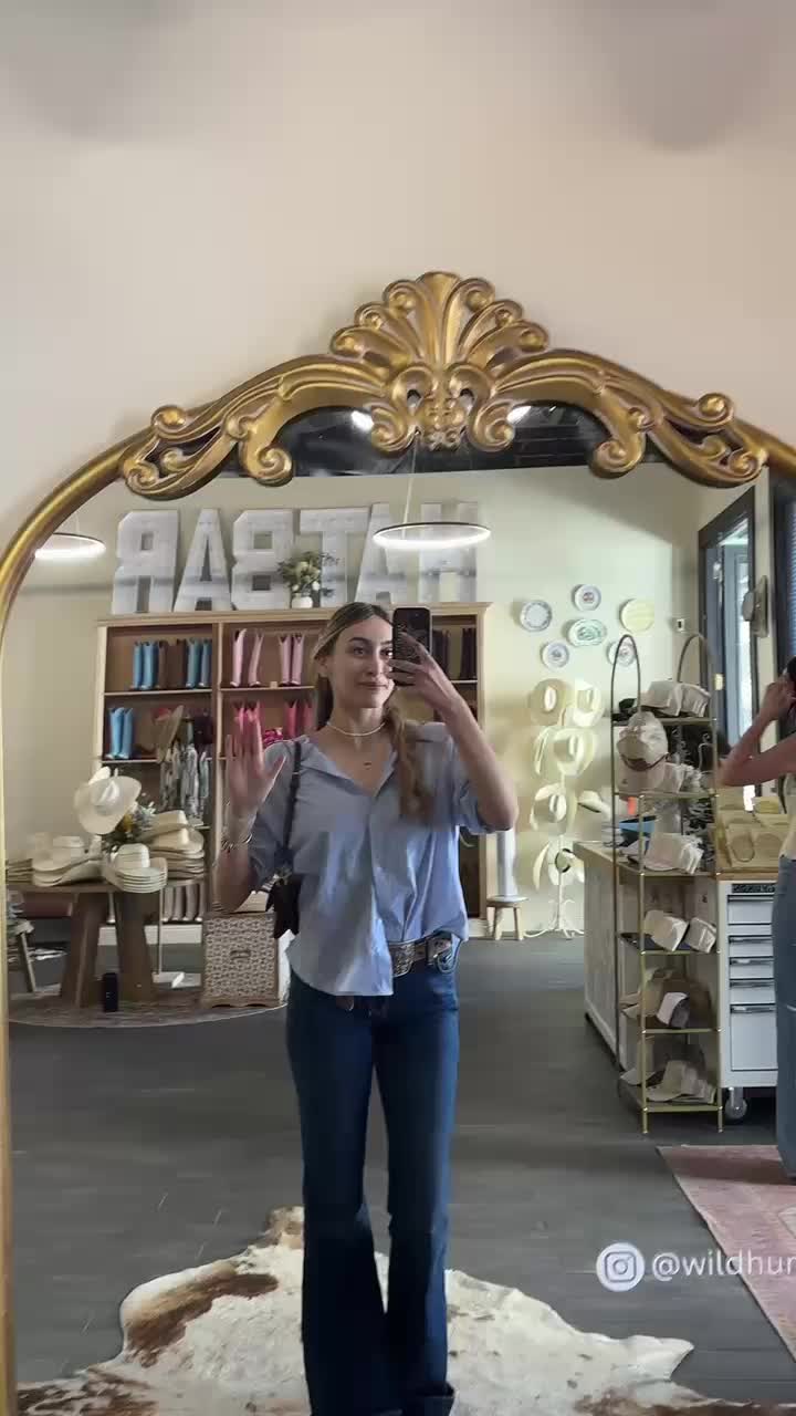 @WildhunnieCo