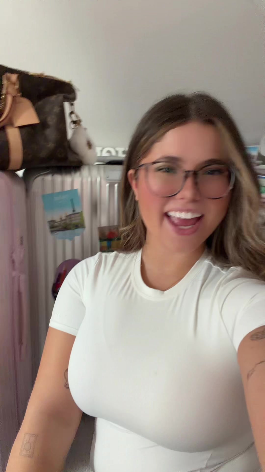 @𝐋𝐢𝐥𝐨𝐮