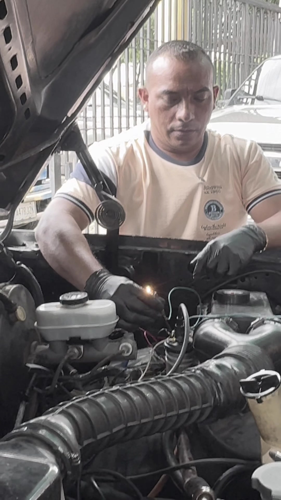 @V&iacute;ctor Aponte