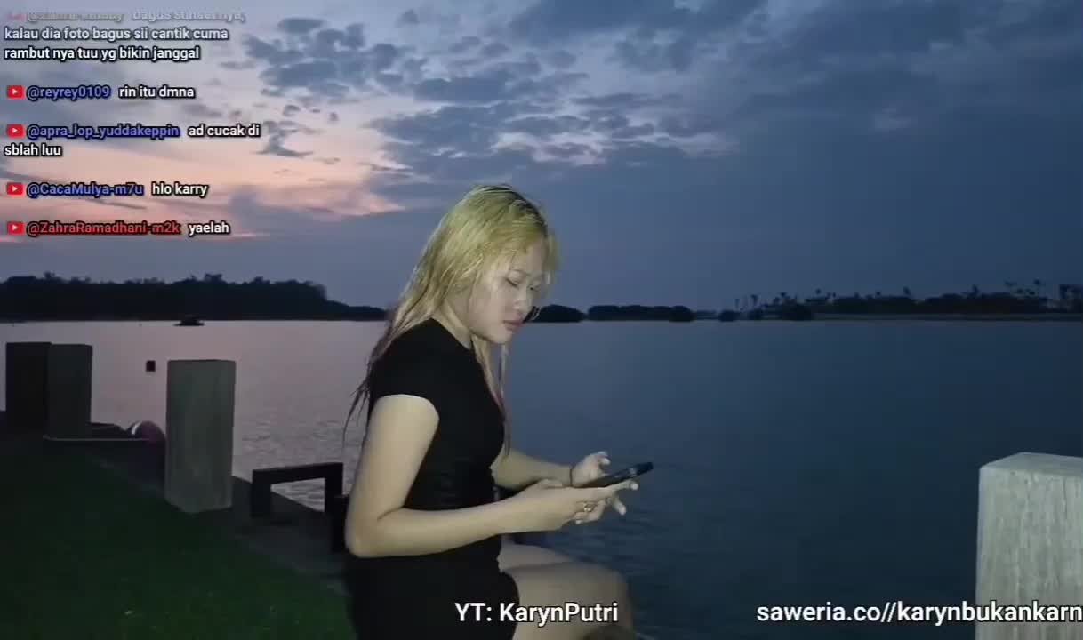 @nela