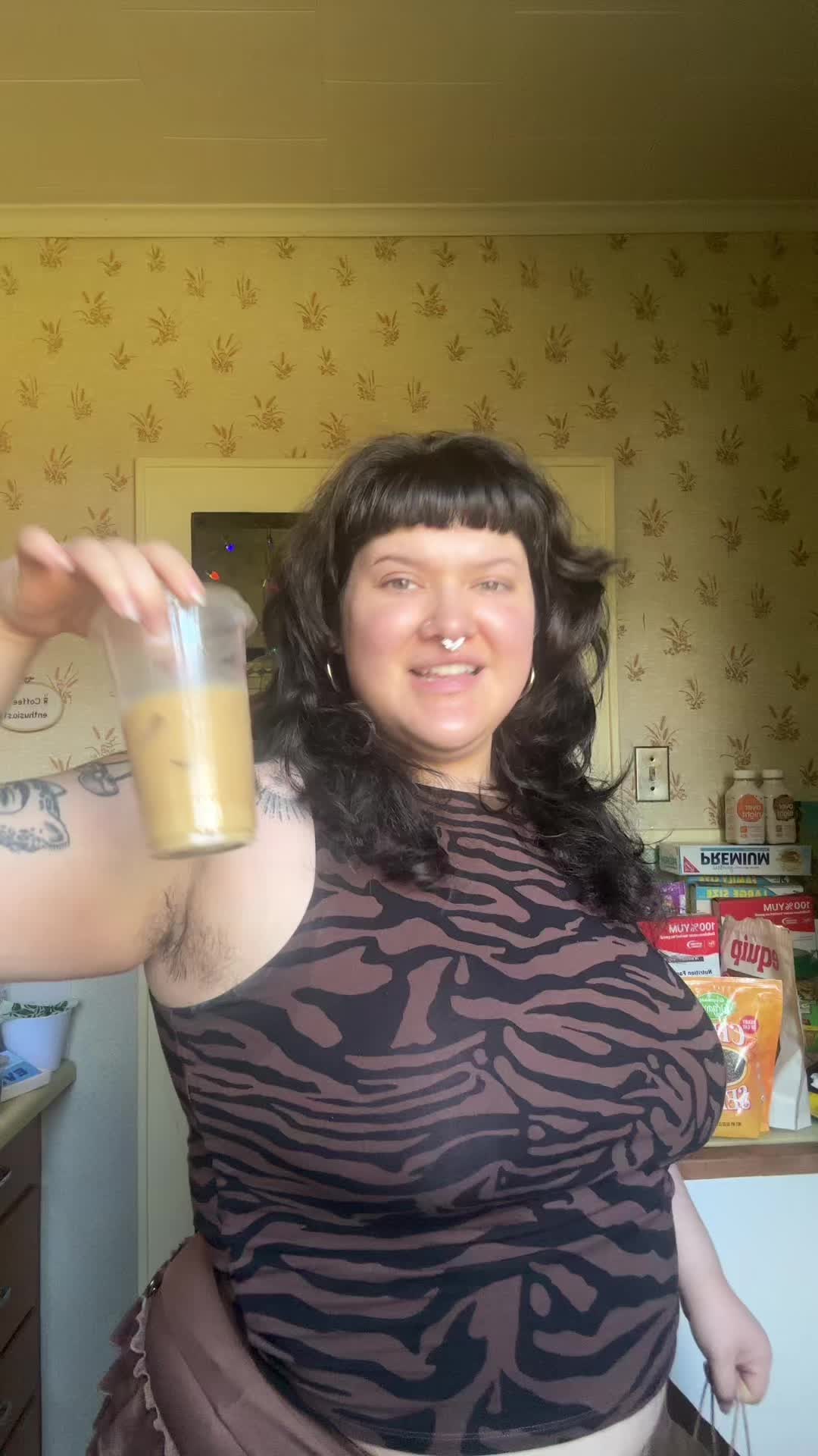 @cherryvelora