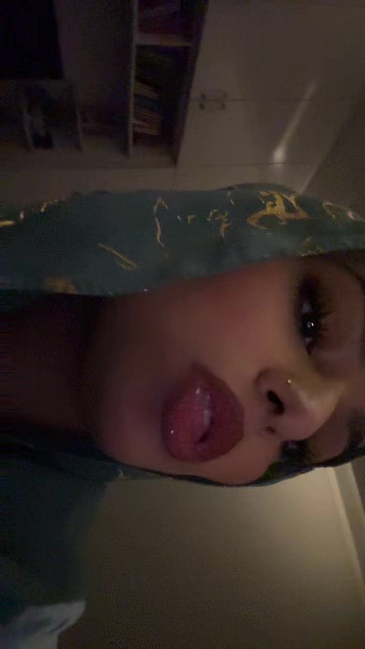 @ن