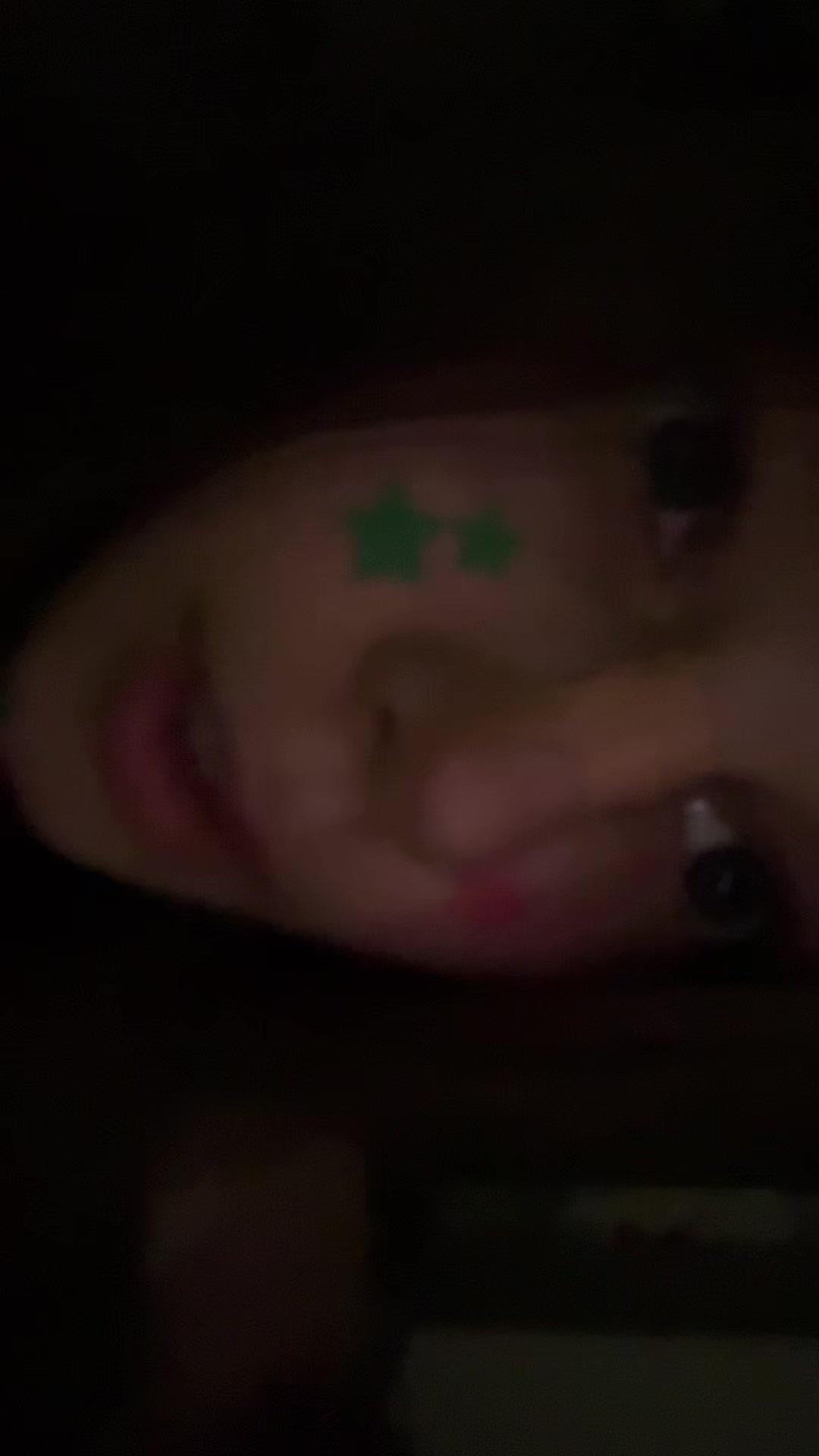 @юлико