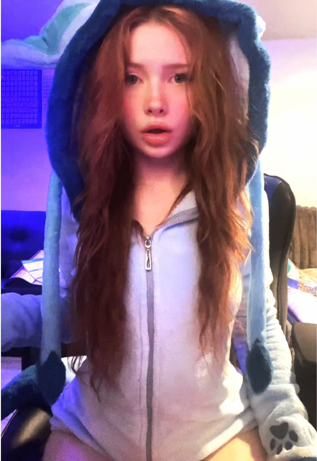 @Chloe