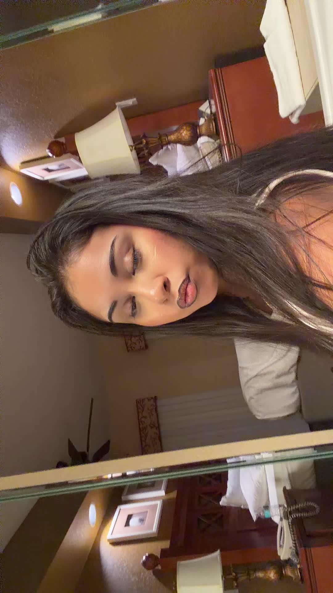 @Yafavgirly1