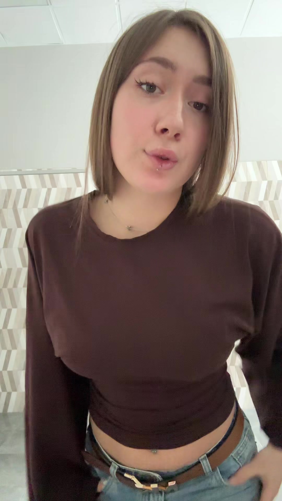 @мила
