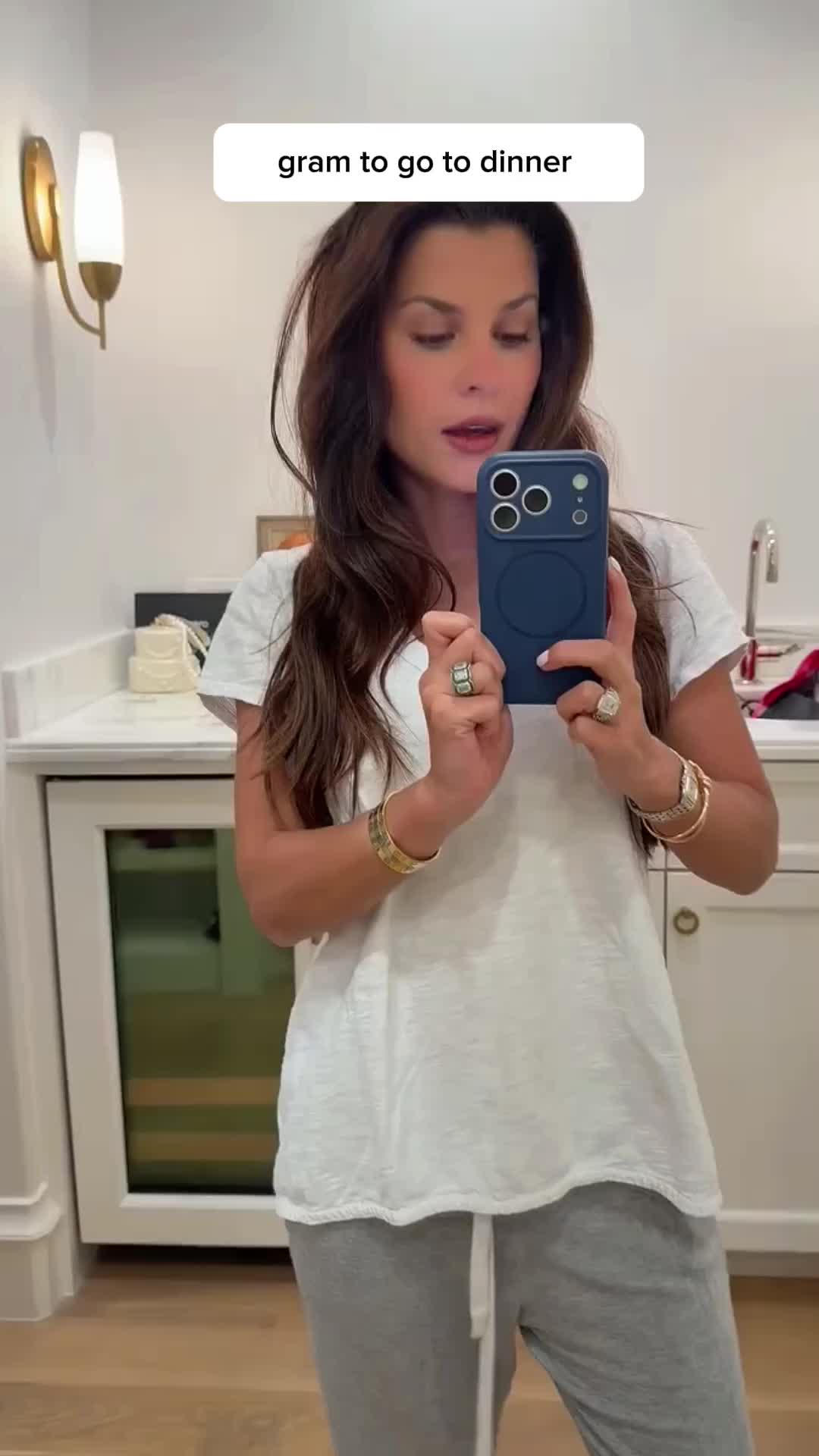 @elsiehoneys