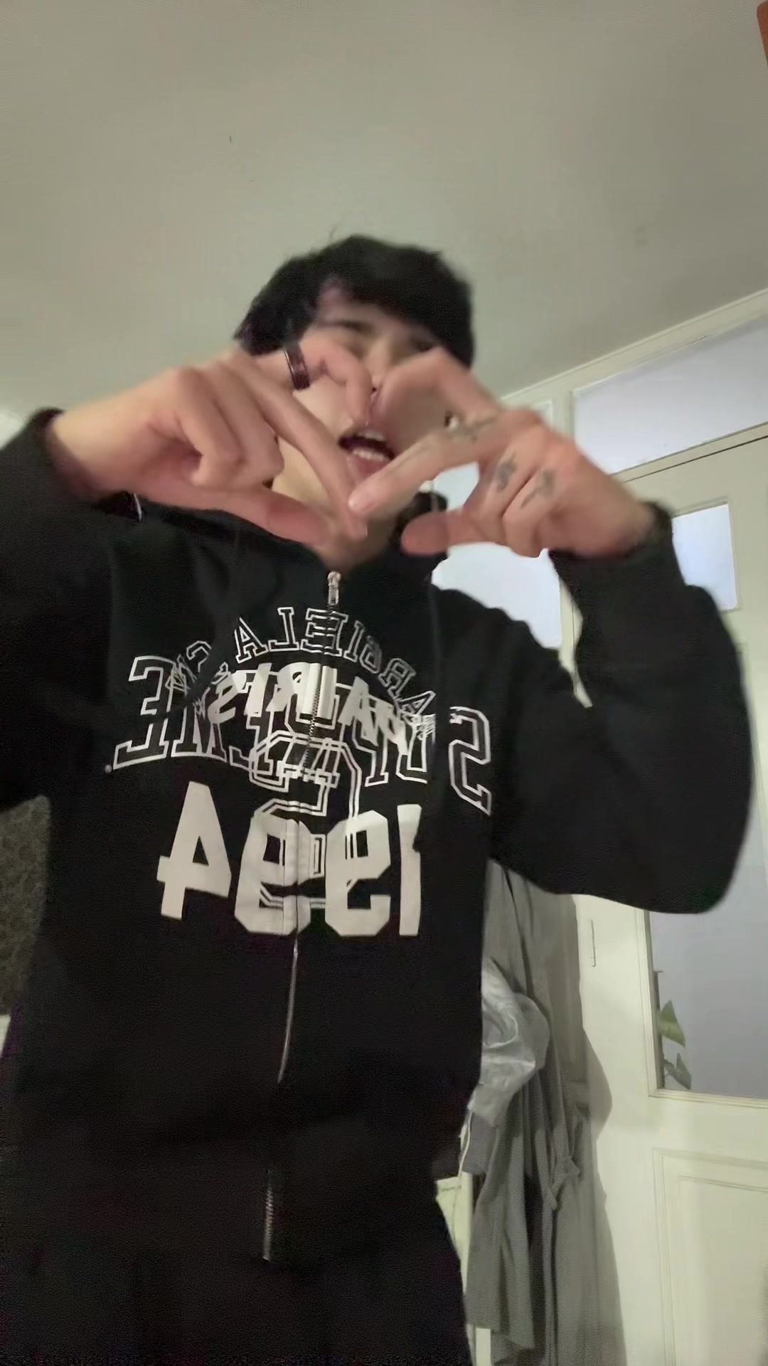 @Ale_666