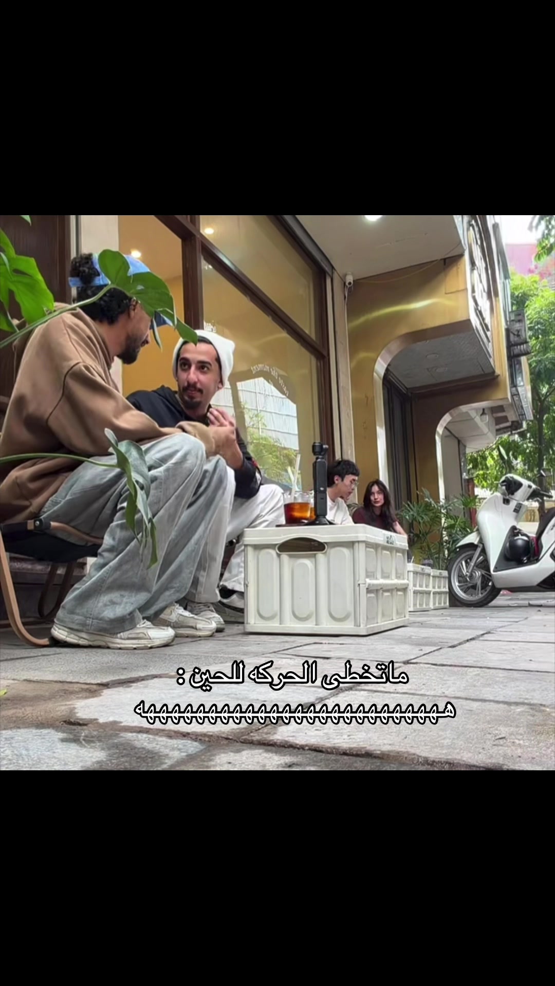 @B7R