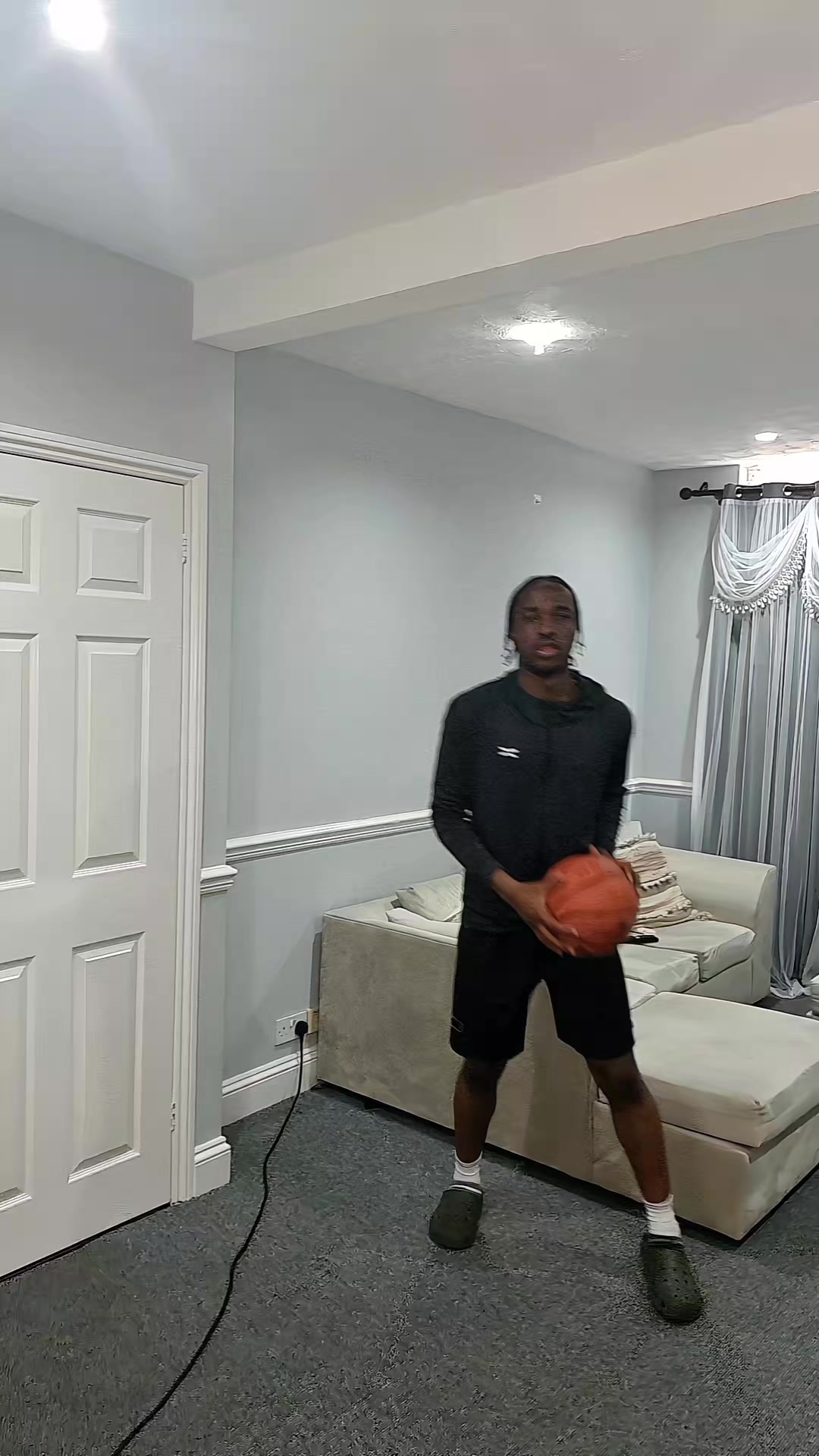 @Dhoops