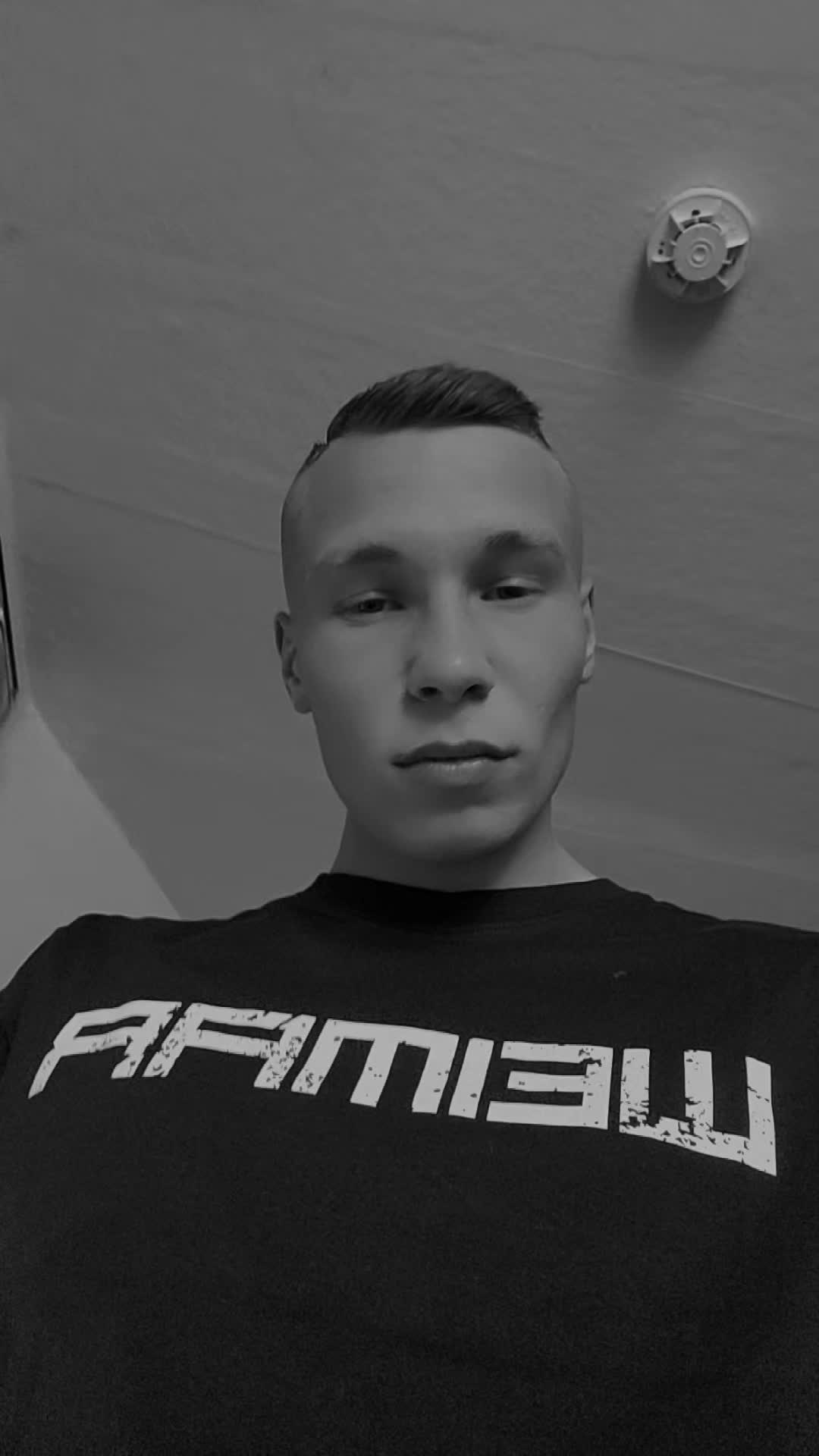 @Offiziell_Martin🇩🇪🦅