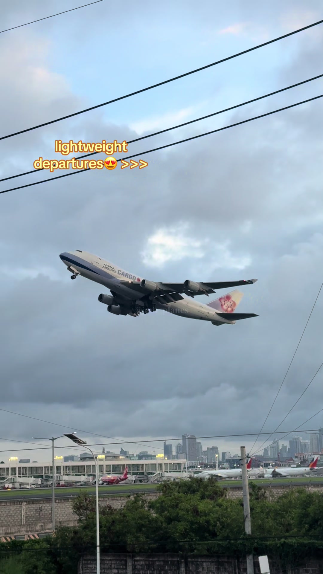 @julio ✈︎