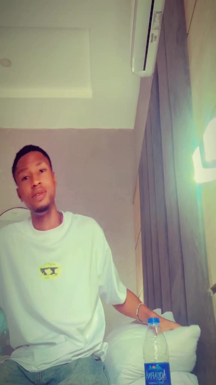 @G-boy👨&zwj;⚕️🔞🕊️