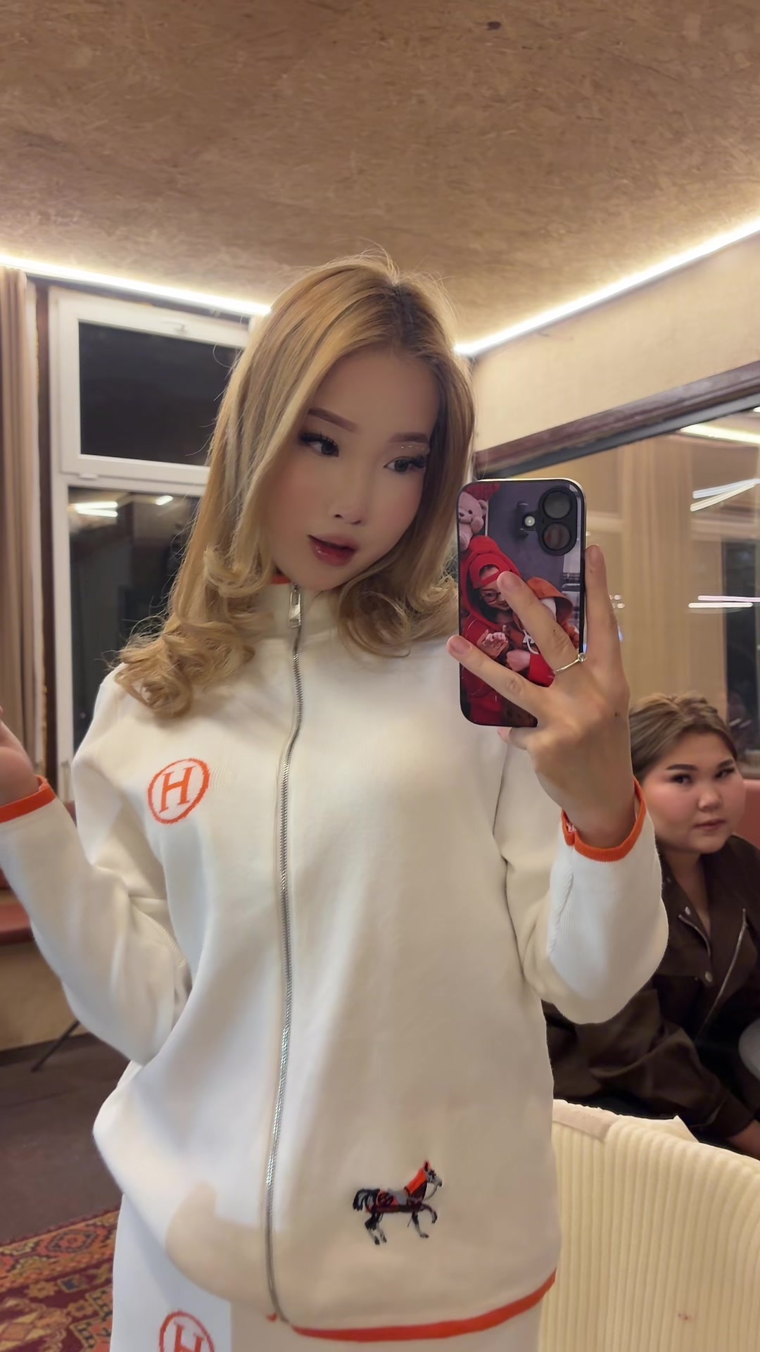 @С любовью,твоя айданочка