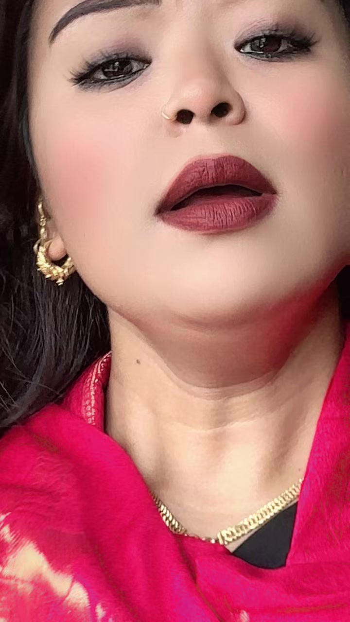 @किन चाईयो नाम 👁️🩷👁️