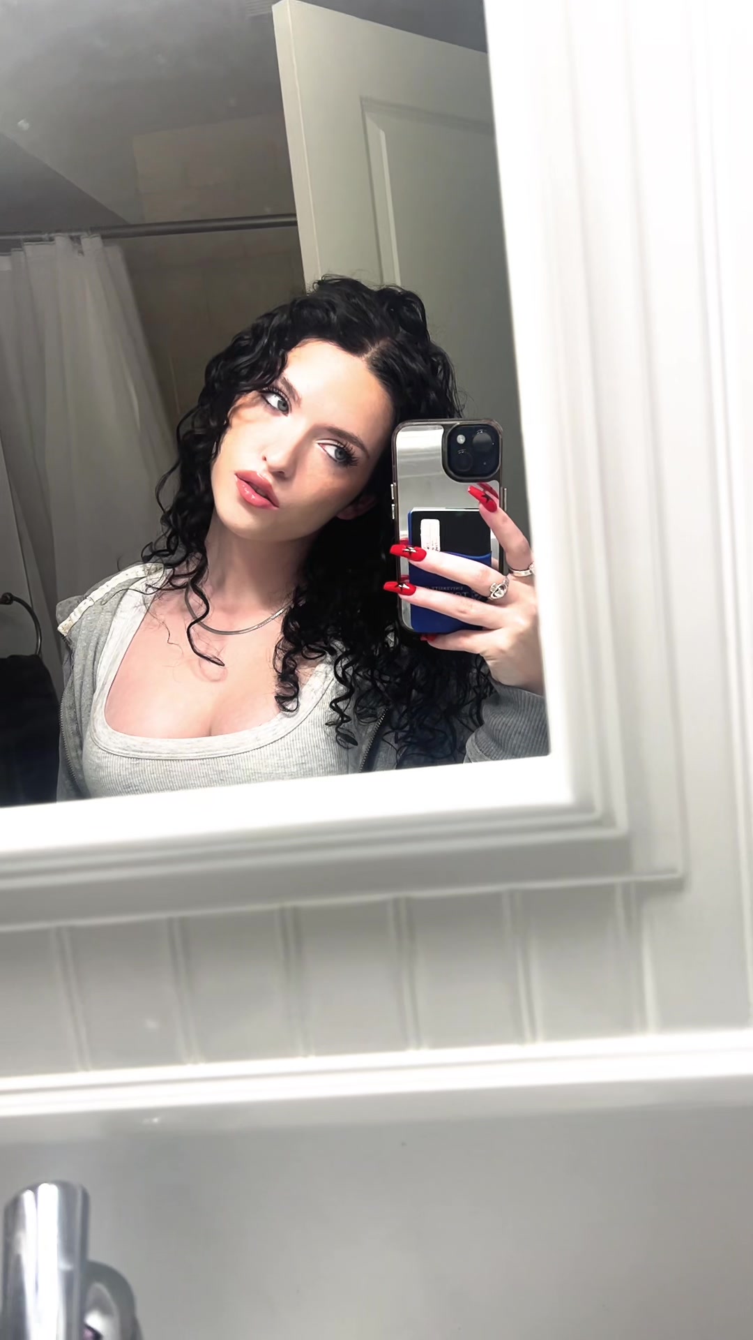 @trionamoore1