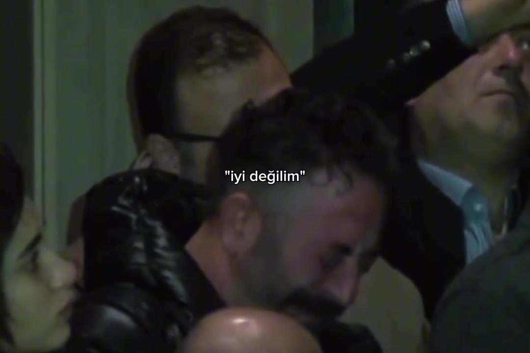 @Perdenin Ardındakiler