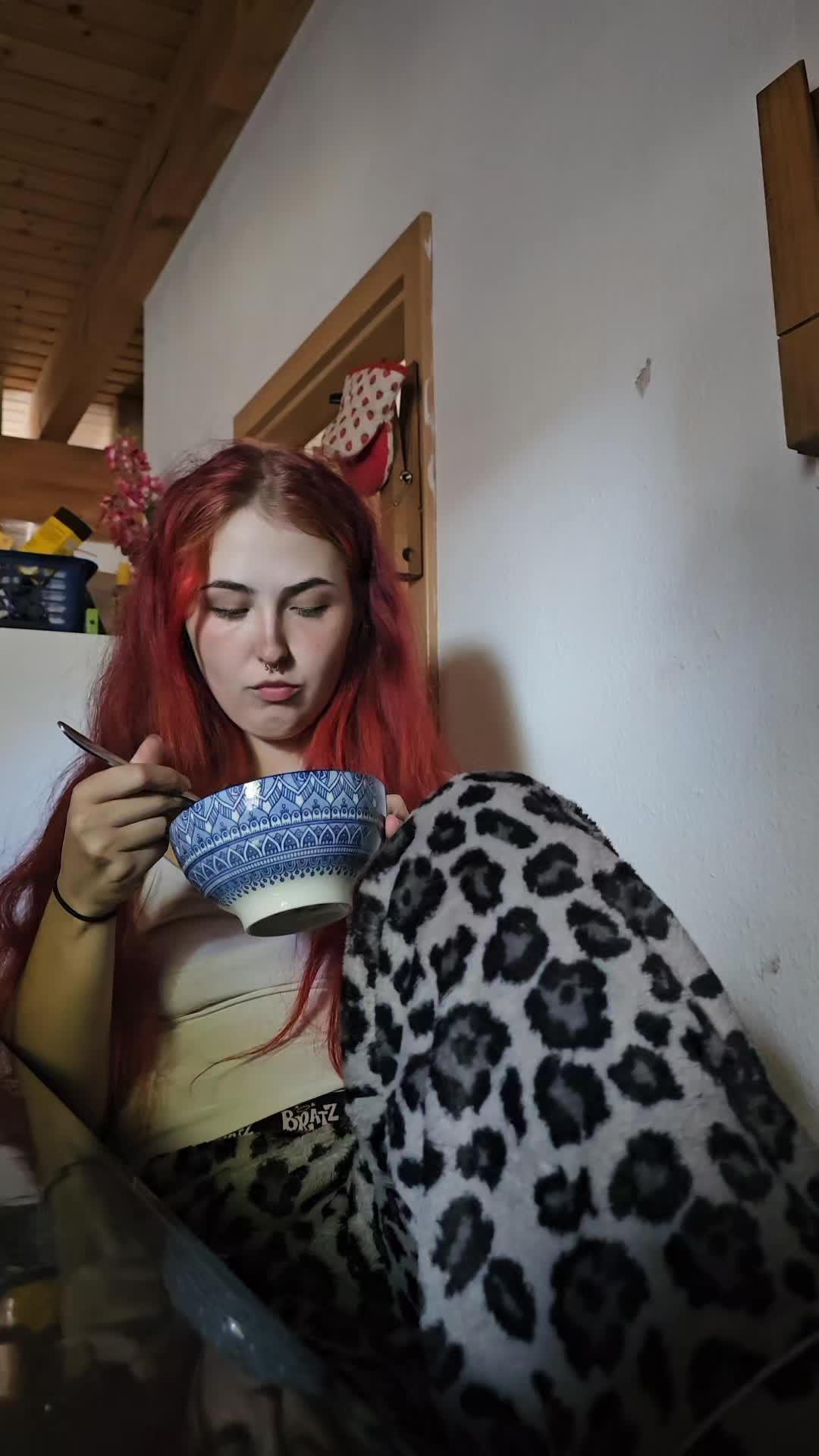 @Sophieschka_