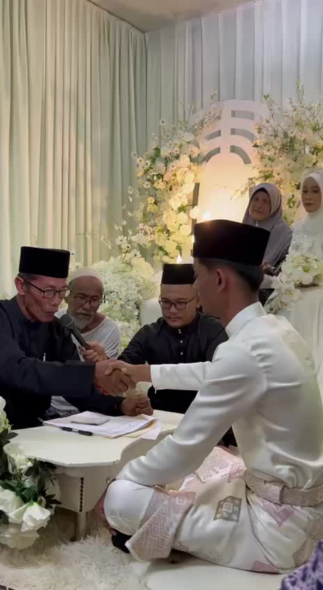 @Sweetmomentbridal