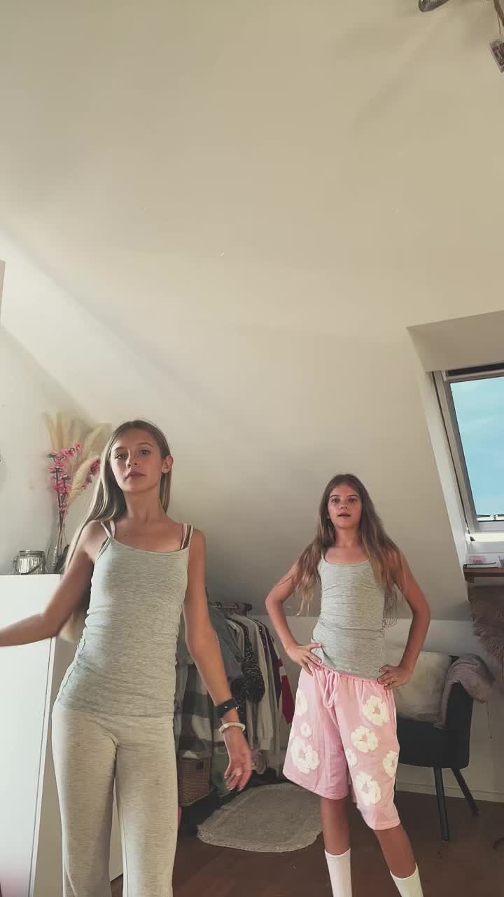 @Lyra🇹🇩🇹🇩🇹🇩